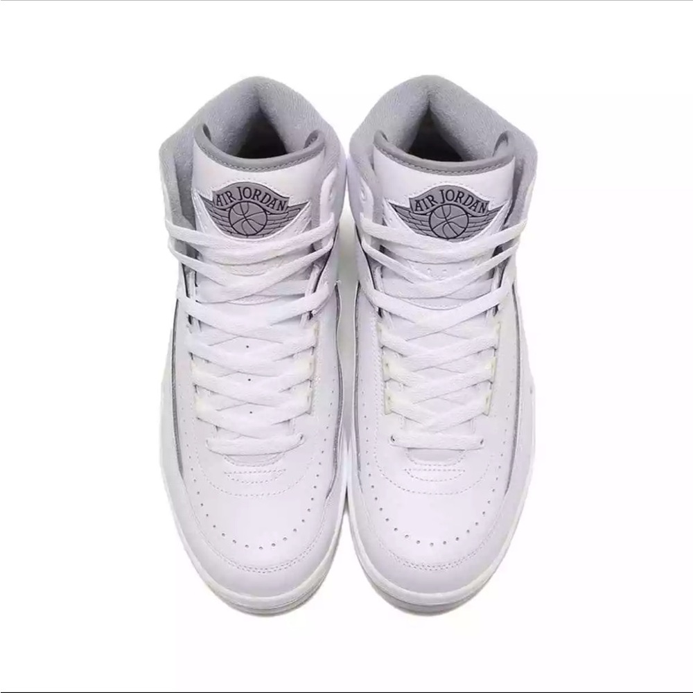 Kids Nike Air Jordan Retro 2 - Picture 2 of 11